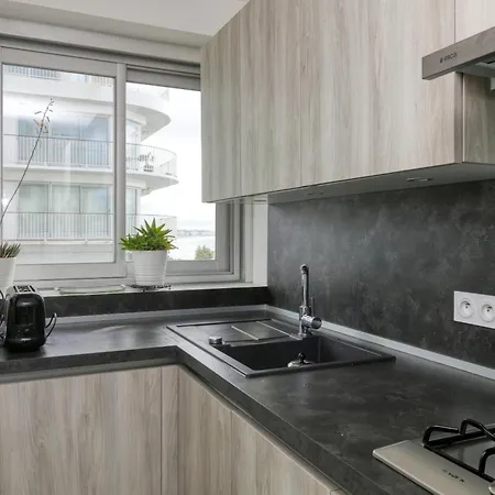 Διαμέρισμα Pieds Dans L'eau - Balcon Vue *